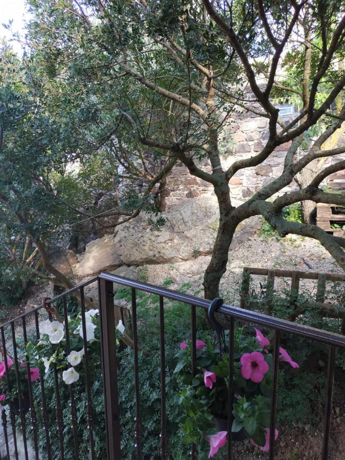 B&B Ottoulivi Sardara Bagian luar foto